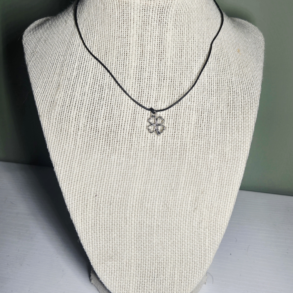 Dainty Black Necklace With A Silver Heart-shaped 4 Leaf Clover Pendant - HM